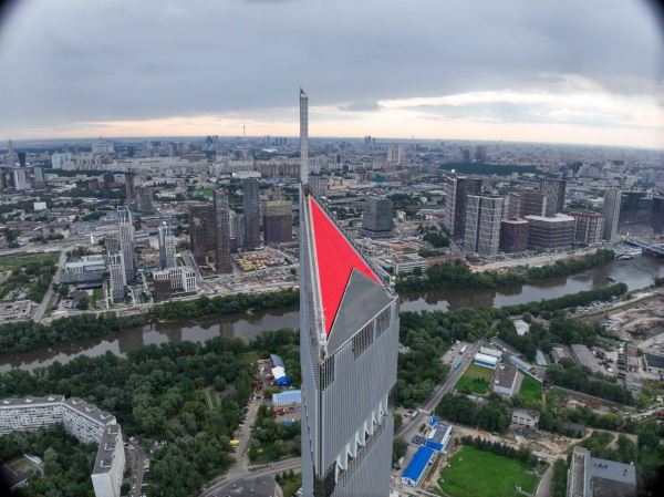 В Москве открыли новую штаб-квартиру «Роскосмоса» — Национальный космический центр (47-этажная башня высотой 288 м)