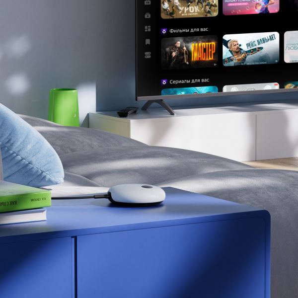 «Сбер» представил устройство SberBoom Micro, превращающее Bluetooth‑аудиосистемы в умные гаджеты