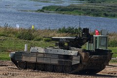 Российские бойцы потренировались на «Терминаторах»