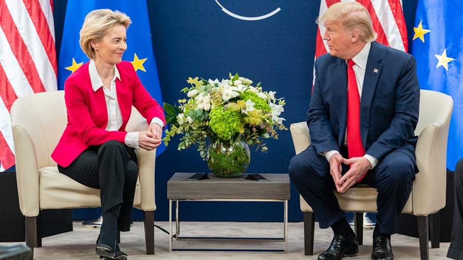 FT узнала о негативной реакции жителей ЕС на сделку Трампа и фон дер Ляйен